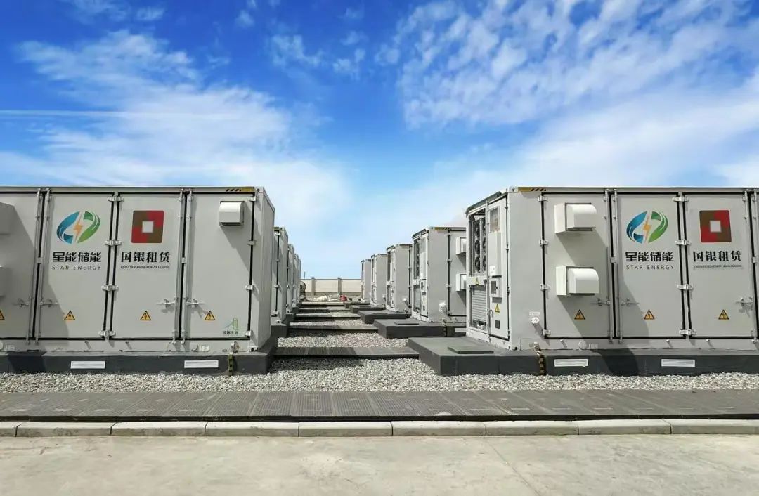 内蒙星能苏左旗满都拉电网侧储能电站并网 100MW/400MWh!